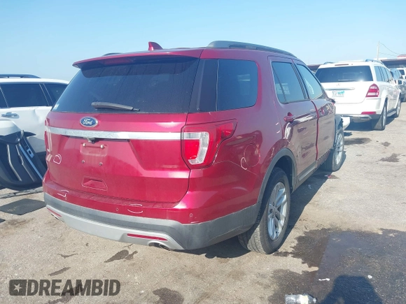 2017 Ford Explorer XLT z VIN 1FM5K7D88HGC65692, wystawiony jako IAAI lot #42359750 z przebiegiem 104 853 mil mil oraz . Historia ofert i sprzedaży dostępna na DreamBid. Obrazek 4.