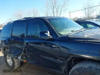 2002 Chevrolet Tahoe LT with VIN 1GNEK13Z72J161529, listed as a IAAI auction lot 41747422 with 1 mi miles. Bid and sale history available at carsss.com. Image 14.