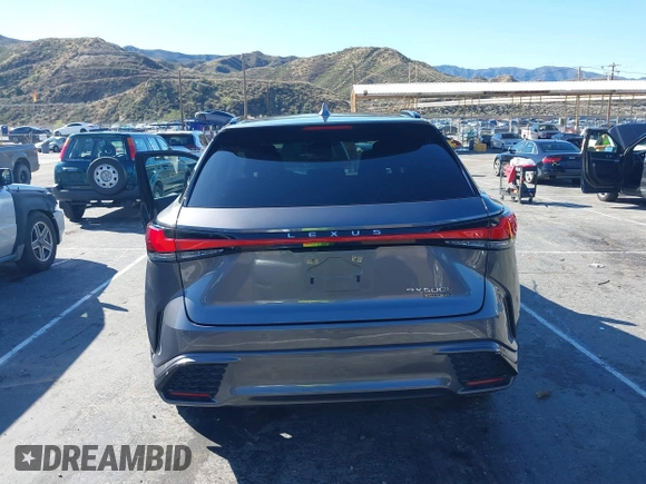 2023 Lexus RX 500h F Sport Performance z VIN 2T2BCMEA7PC007404, wystawiony jako IAAI lot #41742364 z przebiegiem 9 667 mil mil oraz . Historia ofert i sprzedaży dostępna na DreamBid. Obrazek 16.