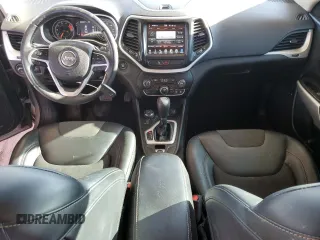 2018 Jeep Cherokee Latitude Plus with VIN 1C4PJMLX3JD578101, listed as a Copart auction lot 60707715 with 110,867 mi miles and Salvage title. Bid and sale history available at DreamBid. Image 8.