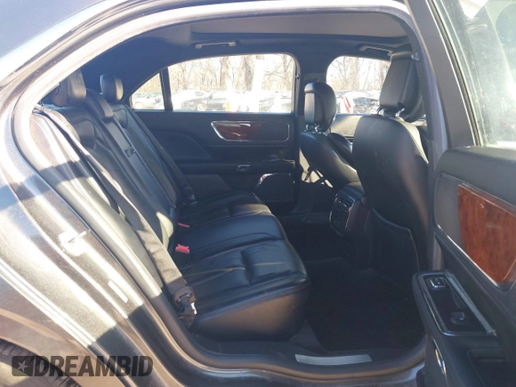 2017 Lincoln Continental with VIN 1LN6L9TP2H5606988, listed as a IAAI auction lot 41516925 with 114,189 mi miles and . Bid and sale history available at DreamBid. Image 8.