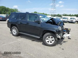 2024 Toyota 4Runner SR5 with VIN JTEMU5JR1R6283546, listed as a Copart auction lot 62879195 with Not provided miles and Non repairable. Bid and sale history available at DreamBid. Image 4.