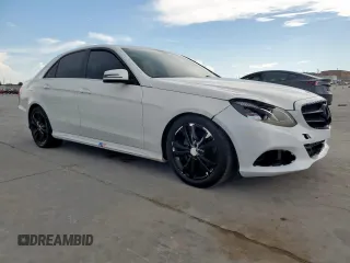 2014 Mercedes-Benz E 350 Sport с VIN WDDHF5KB8EB009060, выставлен на аукционе Copart как лот 62671375 с пробегом 165 513 миль миль и Чистый • Clean title. История ставок и продаж доступна на DreamBid. Изображение 4.