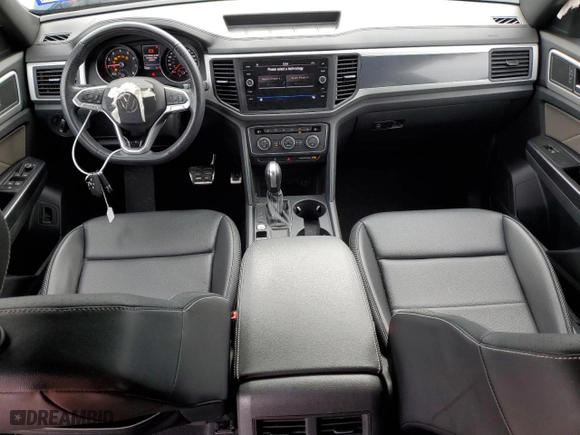2021 Volkswagen Atlas Cross Sport 3.6L V6 SE w/Technology R-Line with VIN 1V2PE2CAXMC203903, listed as a Copart auction lot 87243404 with 47,012 mi miles and Salvage Title. Bid and sale history available at carsss.com. Image 8.