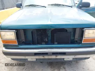 1993 Ford Explorer with VIN 1FMCU22X2PUC72281, listed as a IAAI auction lot 42805713 with 206,696 mi miles and . Bid and sale history available at DreamBid. Image 6.