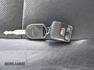 2006 Ford Escape Limited with VIN 1FMCU94106KC25620, listed as a IAAI auction lot 42739804 with 104,142 mi miles and . Bid and sale history available at DreamBid. Image 11.