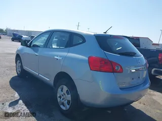 2015 Nissan Rogue Select S with VIN JN8AS5MT2FW163467, listed as a IAAI auction lot 41992066 with 36,542 mi miles. Bid and sale history available at carsss.com. Image 3.