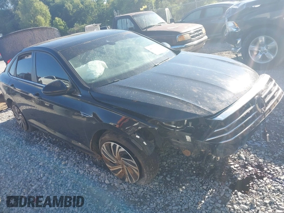2020 Volkswagen Jetta SEL z VIN 3VWE57BU2LM093697, wystawiony jako IAAI lot #40437984 z przebiegiem 76 803 mil mil oraz . Historia ofert i sprzedaży dostępna na DreamBid. Obrazek 1.