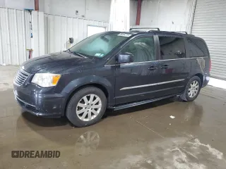 2014 Chrysler Town & Country Touring z VIN 2C4RC1BG5ER221542, wystawiony jako Copart lot #56094775 z przebiegiem Nie podano mil oraz Nie do naprawy. Historia ofert i sprzedaży dostępna na DreamBid. Obrazek 1.