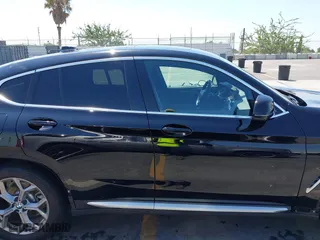 2020 BMW X4 xDrive30i with VIN 5UX2V1C06L9B62406, listed as a IAAI auction lot 40178700 with 48,947 mi miles. Bid and sale history available at carsss.com. Image 13.