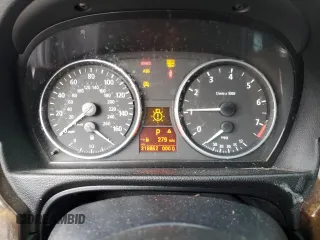 2007 BMW 3 Series 328xi with VIN WBAVC93587KX55997, listed as a Copart auction lot 48160595 with 318,852 mi miles and Salvage Title. Bid and sale history available at carsss.com. Image 9.