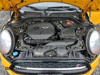 2016 MINI Hardtop S with VIN WMWXP7C54G3B33492, listed as a Copart auction lot 57098895 with 83,994 mi miles and Salvage title. Bid and sale history available at DreamBid. Image 12.