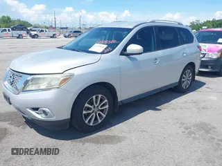 2015 Nissan Pathfinder SV with VIN 5N1AR2MN4FC698515, listed as a IAAI auction lot 42585800 with 202,005 mi miles and . Bid and sale history available at DreamBid. Image 17.