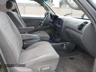 2003 Toyota Sequoia SR5 with VIN 5TDBT44A23S158061, listed as a IAAI auction lot 41807142 with 247,472 mi miles and . Bid and sale history available at DreamBid. Image 5.