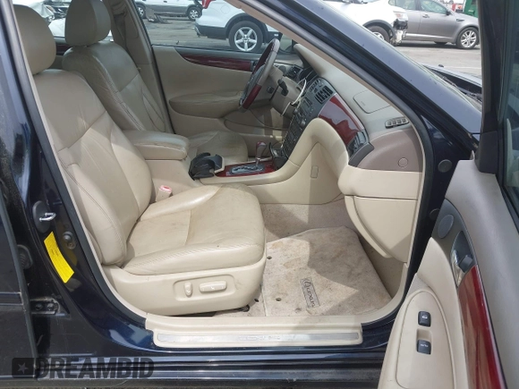 2004 Lexus ES 350 with VIN JTHBA30G445000983, listed as a IAAI auction lot 42221053 with 255,598 mi miles and . Bid and sale history available at DreamBid. Image 5.