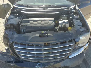 2005 Chrysler Pacifica Touring z VIN 2C4GM68485R658532, wystawiony jako Copart lot #62897785 z przebiegiem 107 652 mil mil oraz Szkoda całkowita • Salvage title. Historia ofert i sprzedaży dostępna na DreamBid. Obrazek 12.