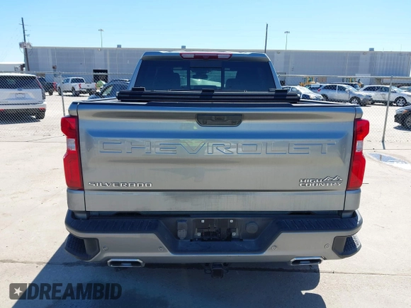 2024 Chevrolet Silverado 1500 with VIN 2GCUDJED1R1196328, listed as a IAAI auction lot 41723487 with 41,073 mi miles and . Bid and sale history available at DreamBid. Image 17.