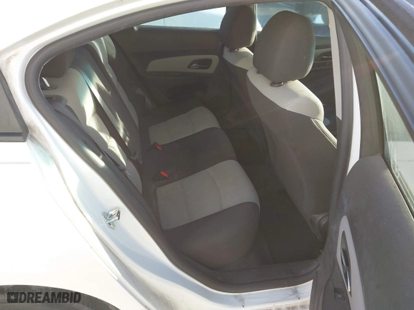 2015 Chevrolet Cruze LS with VIN 1G1PA5SH8F7280481, listed as a IAAI auction lot 41666348 with 86,584 mi miles. Bid and sale history available at carsss.com. Image 8.