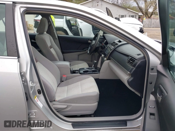 2012 Toyota Camry L with VIN 4T1BF1FK3CU589236, listed as a IAAI auction lot 41947474 with 143,421 mi miles. Bid and sale history available at carsss.com. Image 5.