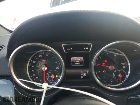2017 Mercedes-Benz GLS 450 z VIN 4JGDF6EE4HA909349, wystawiony jako Copart lot #55535535 z przebiegiem 57 360 mil mil oraz Szkoda całkowita • Salvage title. Historia ofert i sprzedaży dostępna na DreamBid. Obrazek 9.