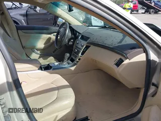 2008 Cadillac CTS AWD z VIN 1G6DG577280155483, wystawiony jako IAAI lot #41723609 z przebiegiem 132 756 mil mil oraz . Historia ofert i sprzedaży dostępna na DreamBid. Obrazek 5.