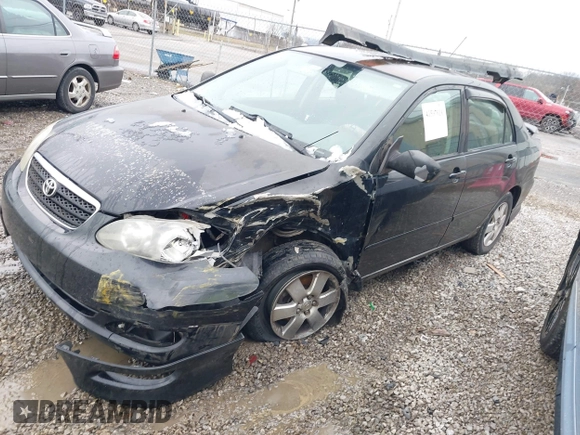 2006 Toyota Corolla CE z VIN 2T1BR32E36C635852, wystawiony jako IAAI lot #41597616 z przebiegiem 246 178 mil mil oraz . Historia ofert i sprzedaży dostępna na DreamBid. Obrazek 2.