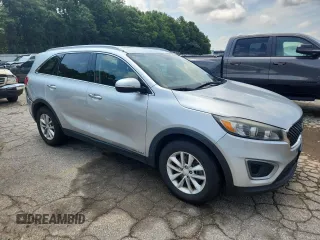 2017 Kia Sorento LX with VIN 5XYPGDA59HG320340, listed as a Copart auction lot 62184305 with 227,740 mi miles and Clean title. Bid and sale history available at DreamBid. Image 4.