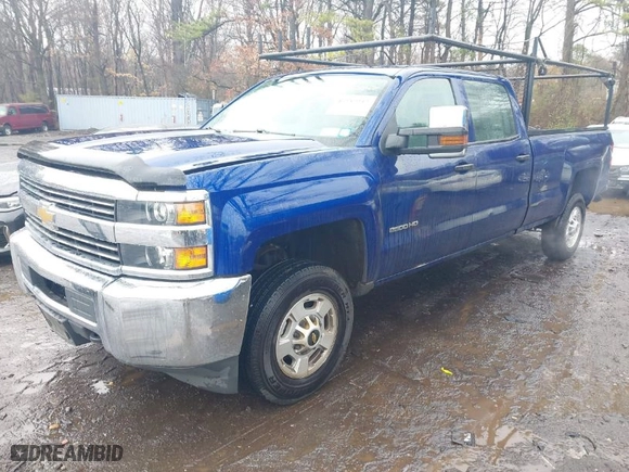 2015 Chevrolet Silverado 2500HD Work Truck with VIN 1GC1CUEG4FF120463, listed as a IAAI auction lot 41982942 with 110,604 mi miles. Bid and sale history available at carsss.com. Image 2.