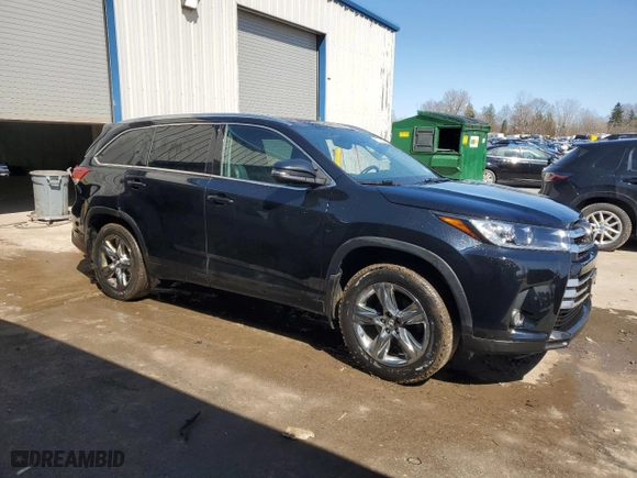 2017 Toyota Highlander Limited with VIN 5TDDZRFH3HS371946, listed as a Copart auction lot 51742485 with 105,389 mi miles and Salvage Title. Bid and sale history available at carsss.com. Image 4.