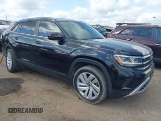 2020 Volkswagen Atlas SE z VIN 1V2YE2CA3LC224739, wystawiony jako IAAI lot #42045123 z przebiegiem 107 712 mil mil oraz . Historia ofert i sprzedaży dostępna na DreamBid. Obrazek 1.