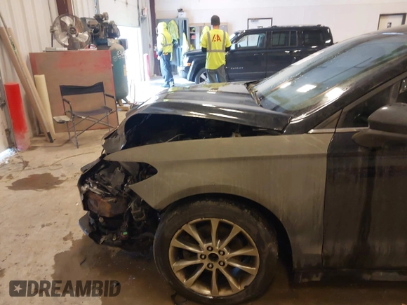 2017 Ford Fusion SE с VIN 3FA6P0H7XHR171654, выставлен на аукционе IAAI как лот 41020604 с пробегом 190 375 миль миль и . История ставок и продаж доступна на DreamBid. Изображение 6.