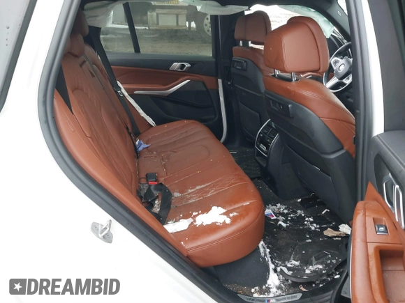 2022 BMW X5 xDrive40i with VIN 5UXCR6C02N9N26231, listed as a IAAI auction lot 41568585 with 18,120 mi miles and . Bid and sale history available at DreamBid. Image 8.