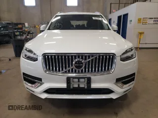 2021 Volvo XC90 Inscription Expression with VIN YV4BR00L1M1718100, listed as a Copart auction lot 42179364 with 26,517 mi miles. Bid and sale history available at carsss.com. Image 5.