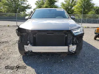 2017 Audi Q7 Premium with VIN WA1AHAF71HD043154, listed as a Copart auction lot 67232344 with 86,710 mi miles and Salvage title. Bid and sale history available at DreamBid. Image 5.