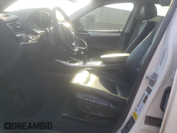 2015 BMW X4 xDrive28i with VIN 5UXXW3C59F0F89503, listed as a Copart auction lot 44500354 with 141,431 mi miles. Bid and sale history available at carsss.com. Image 7.