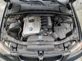 2006 BMW 3 Series 325i z VIN WBAVB135X6PT00316, wystawiony jako Copart lot #55392895 z przebiegiem Nie podano mil oraz Szkoda całkowita • Salvage title. Historia ofert i sprzedaży dostępna na DreamBid. Obrazek 11.