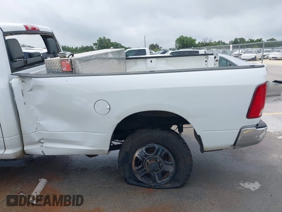 2016 Ram 2500 Tradesman with VIN 3C6UR5HLXGG237028, listed as a IAAI auction lot 42115381 with 302,532 mi miles and . Bid and sale history available at DreamBid. Image 6.