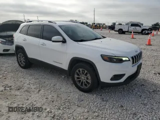 2019 Jeep Cherokee Altitude z VIN 1C4PJMLB7KD402710, wystawiony jako Copart lot #52943215 z przebiegiem 85 836 mil mil oraz Czysty tytuł • Clean title. Historia ofert i sprzedaży dostępna na DreamBid. Obrazek 4.
