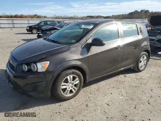 2013 Chevrolet Sonic LT with VIN 1G1JC6SHXD4224532, listed as a Copart auction lot 78888264 with 98,222 mi miles and Clean Title. Bid and sale history available at carsss.com. Image 1.