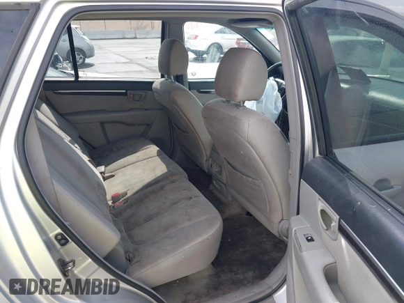 2007 Hyundai Santa Fe GLS z VIN 5NMSG13D87H053810, wystawiony jako IAAI lot #42185382 z przebiegiem 217 095 mil mil oraz . Historia ofert i sprzedaży dostępna na DreamBid. Obrazek 8.
