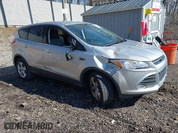 2014 Ford Escape SE with VIN 1FMCU9GX5EUD36442, listed as a IAAI auction lot 41984241 with 105,423 mi miles. Bid and sale history available at carsss.com. Image 1.