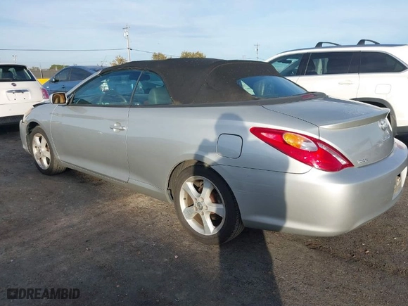 2006 Toyota Camry Solara SE V6 with VIN 4T1FA38P66U070917, listed as a IAAI auction lot 40791770 with 145,010 mi miles. Bid and sale history available at carsss.com. Image 3.