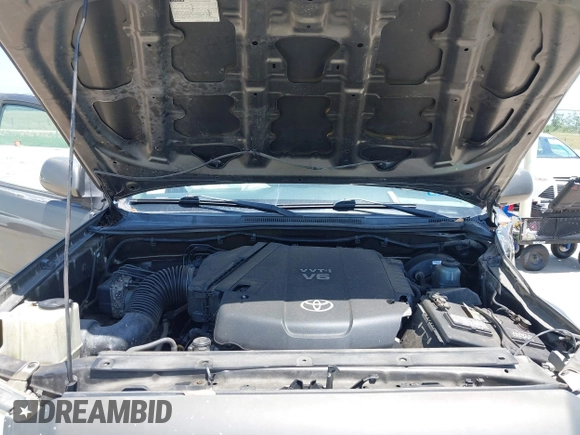 2010 Toyota Tacoma PreRunner with VIN 3TMKU4HN8AM025666, listed as a IAAI auction lot 42258079 with 279,119 mi miles and . Bid and sale history available at DreamBid. Image 10.
