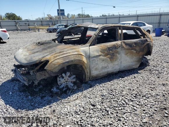 2024 Volkswagen Atlas SEL Premium R-Line with VIN 1V2FE2CA3RC249057, listed as a Copart auction lot 50072895 with Not provided miles and Salvage title. Bid and sale history available at DreamBid. Image 1.