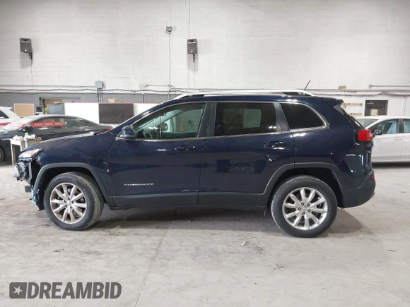 2015 Jeep Cherokee Limited with VIN 1C4PJMDB4FW775065, listed as a IAAI auction lot 42044247 with 125,131 mi miles and . Bid and sale history available at DreamBid. Image 15.