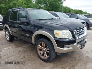 2008 Ford Explorer Eddie Bauer with VIN 1FMEU64E28UA69159, listed as a IAAI auction lot 42122400 with 188,002 mi miles. Bid and sale history available at carsss.com. Image 1.