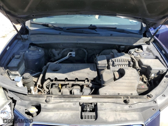 2010 Hyundai Santa Fe GLS with VIN 5NMSG3AB6AH386320, listed as a Copart auction lot 50014144 with 205,831 mi miles and Salvage Title. Bid and sale history available at carsss.com. Image 12.
