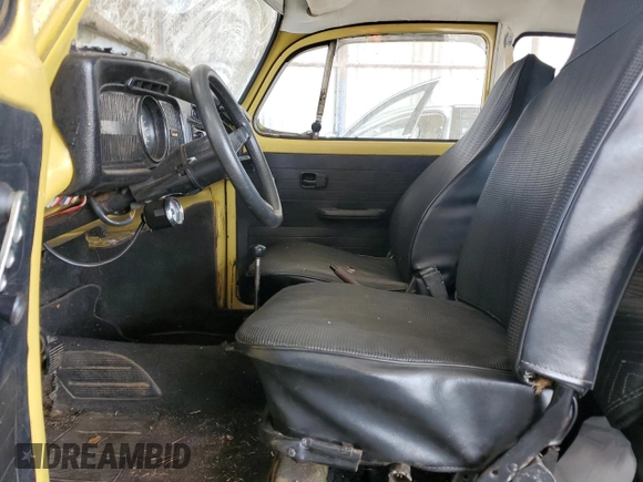 1973 Volkswagen Beetle with VIN 1132632464, listed as a Copart auction lot 70818624 with 6,730 mi miles and Clean Title. Bid and sale history available at DreamBid. Image 7.