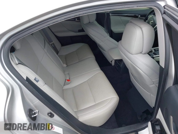 2013 Lexus GS 350 with VIN JTHBE1BL5D5005404, listed as a IAAI auction lot 41970447 with 44,635 mi miles and . Bid and sale history available at DreamBid. Image 8.