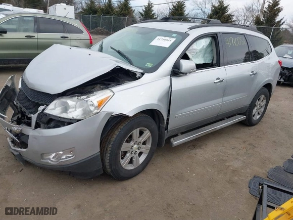 2011 Chevrolet Traverse LT w/1LT with VIN 1GNKVGED3BJ131099, listed as a IAAI auction lot 41710051 with 124,142 mi miles. Bid and sale history available at carsss.com. Image 2.